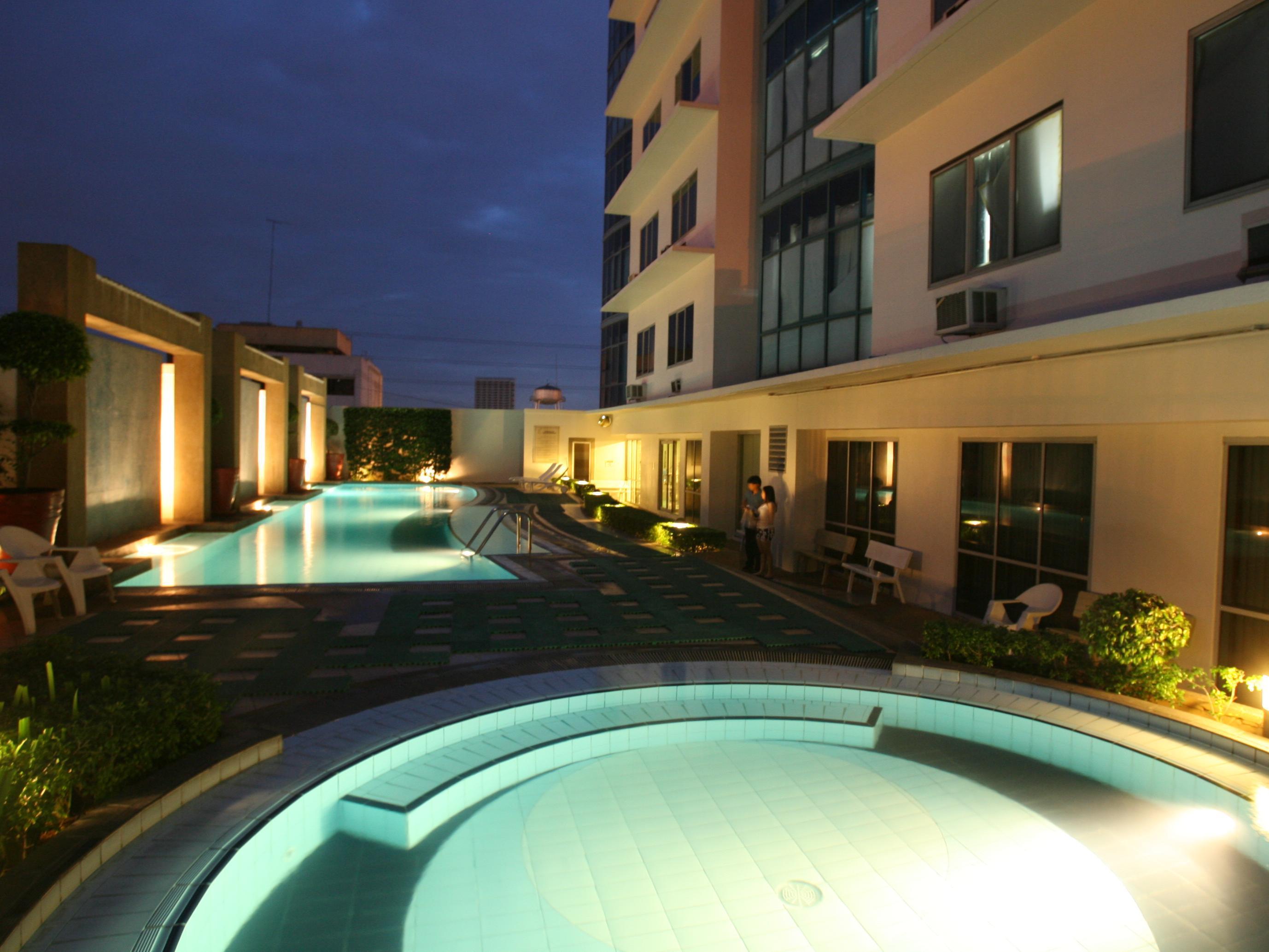 Astoria Plaza Hotel Pasig City Kültér fotó